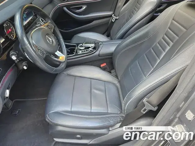 Mercedes-Benz E-Class 2018 — Фото 8/20