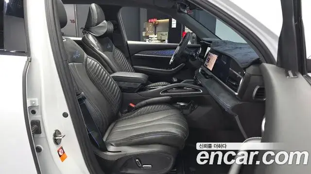 Renault Samsung Grand Koleos 2025 — Photo 1/36