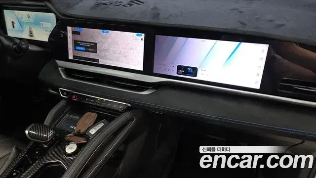 Renault Samsung Grand Koleos 2025 — Photo 32/36