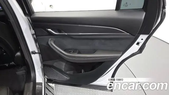 Renault Samsung Grand Koleos 2025 — Photo 33/36