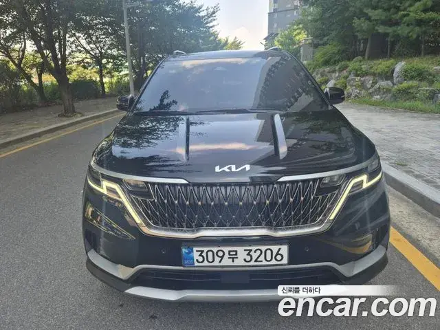 Kia Carnival 2022 — Photo 19/19