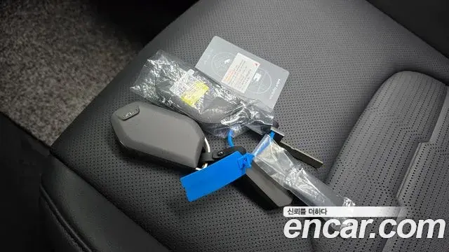Kia Sportage 2025 — Photo 3/36