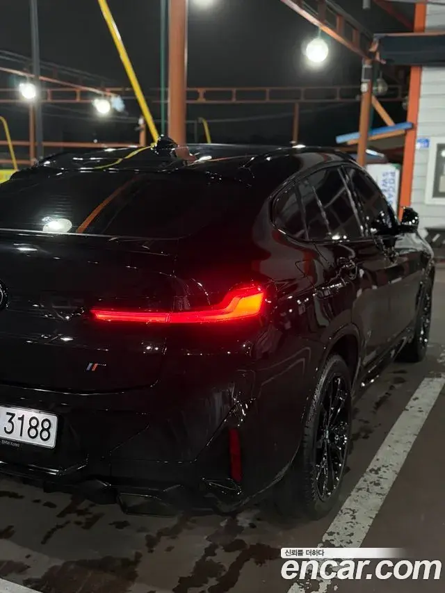 BMW X4 2024 — Фото 6/12