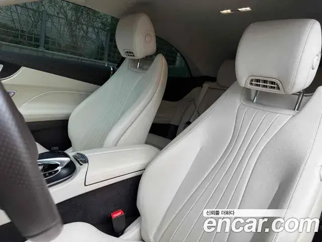 Mercedes-Benz E-Class 2018 — Фото 13/19