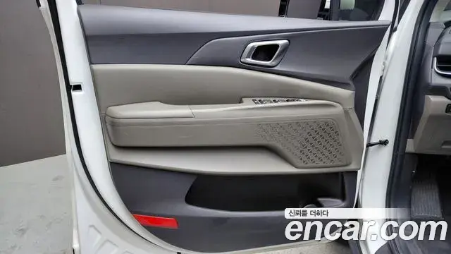 Kia Carnival 2024 — Şəkil 5/30