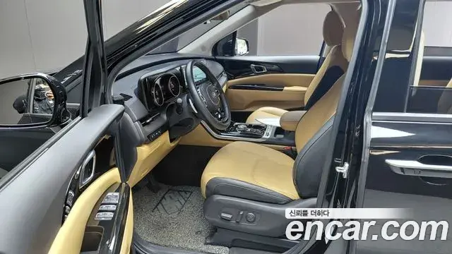 Kia Carnival 2021 — Şəkil 3/30