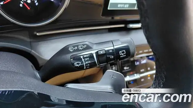 Kia Carnival 2021 — Şəkil 9/30