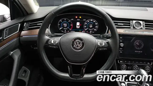 Volkswagen Passat GT 2018 — Фото 13/20