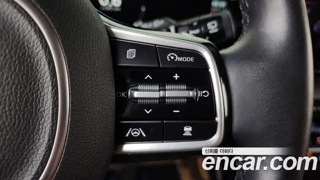 Kia Carnival 2020 — Photo 17/20