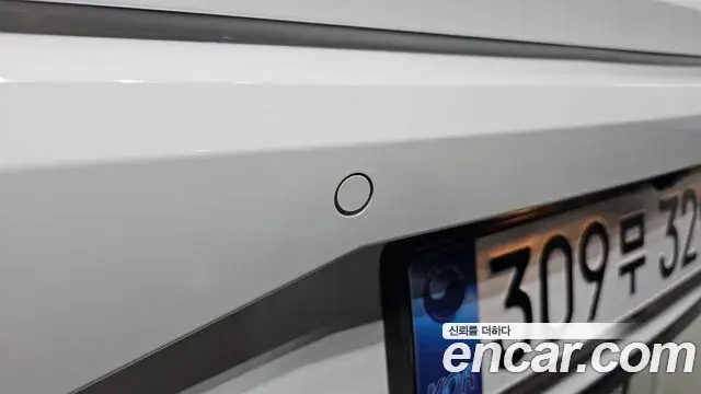 Hyundai Avante 2022 — Photo 19/20