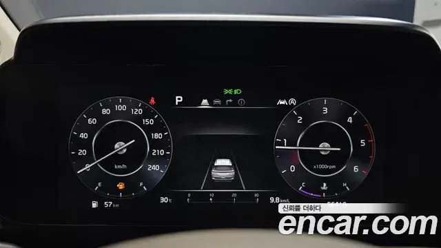Kia Carnival 2021 — Şəkil 9/20