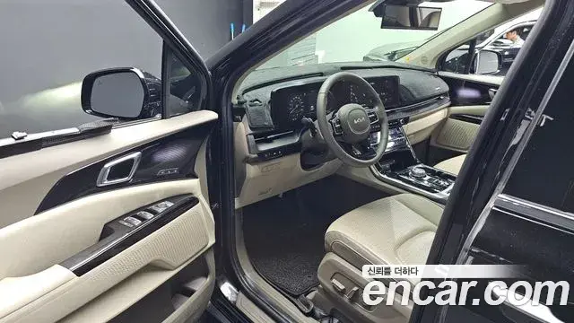 Kia Carnival 2021 — Şəkil 10/20