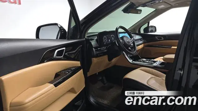 Kia Carnival 2022 — Фото 10/20