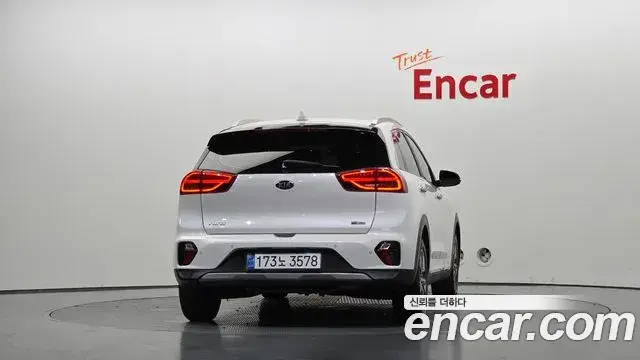 Kia Niro 2020 — Şəkil 4/20