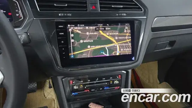 Volkswagen Tiguan 2023 — Photo 2/31