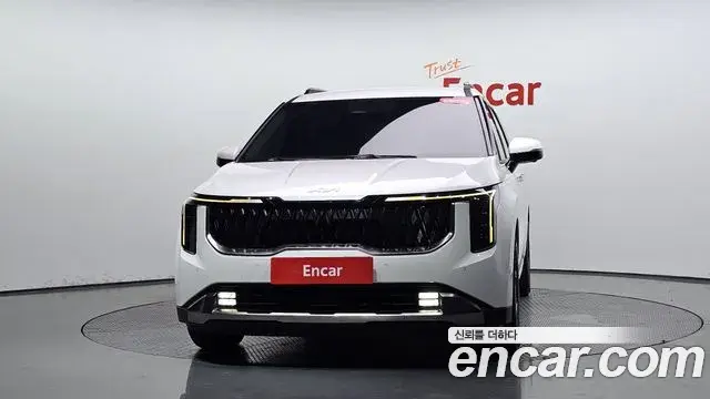 Kia Carnival 2024 — Фото 3/20
