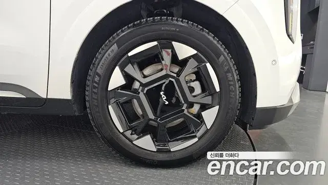 Kia Carnival 2024 — Photo 22/30