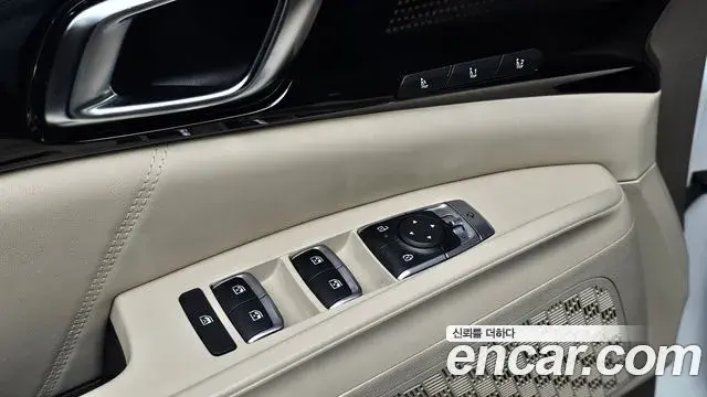 Kia Carnival 2024 — Photo 24/30