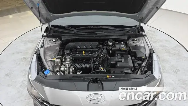 Hyundai Avante 2022 — Photo 6/20