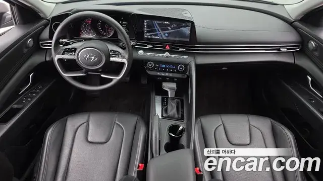 Hyundai Avante 2022 — Photo 7/20