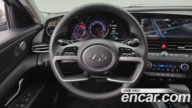 Hyundai Avante 2022 — Photo 13/20
