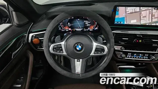 BMW 5 Series 2022 — Фото 13/20