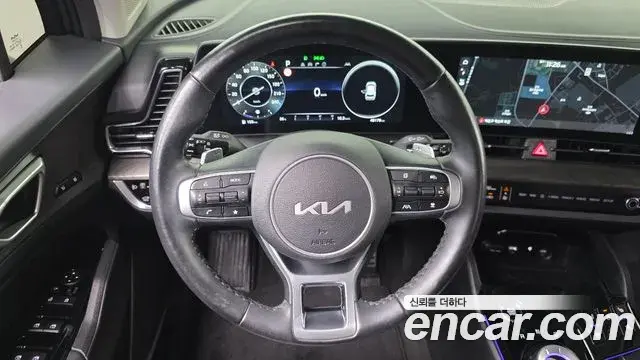Kia Sportage 2022 — Фото 13/20