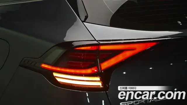 Kia Sportage 2022 — Şəkil 24/33
