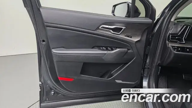 Kia Sportage 2022 — Şəkil 13/33
