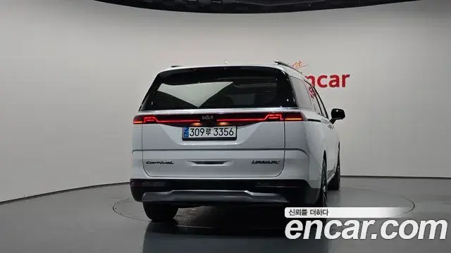 Kia Carnival 2020 — Photo 4/20