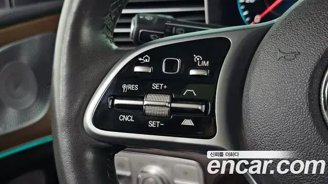 Mercedes-Benz GLE-Class 2020 — Фото 20/20