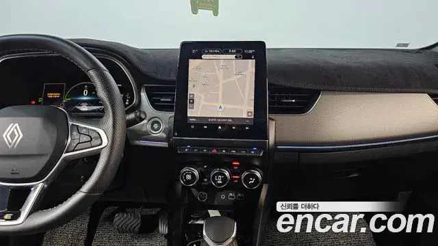 Renault Samsung Arkana 2024 — ფოტო 27/35