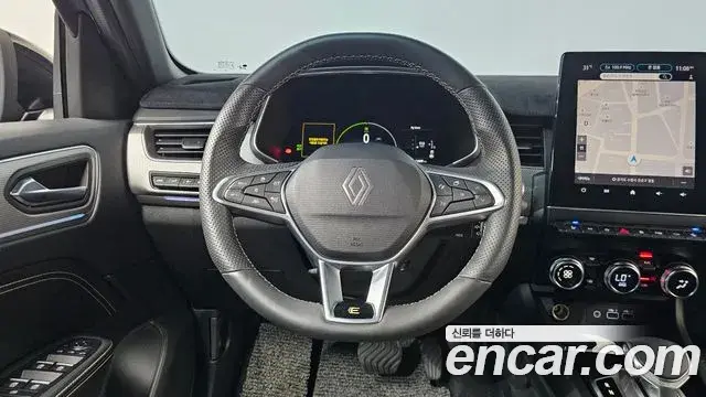Renault Samsung Arkana 2024 — ფოტო 21/35