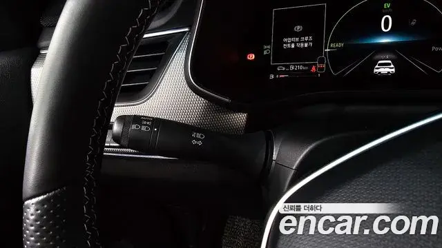 Renault Samsung Arkana 2024 — ფოტო 15/35