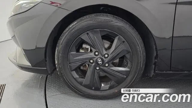 Hyundai Avante 2020 — Фото 5/20