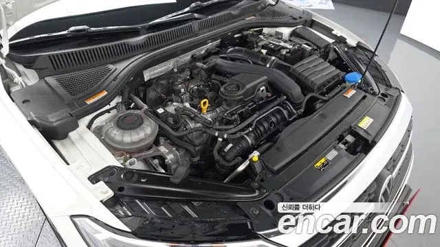 Volkswagen Jetta 2022 — Photo 15/32