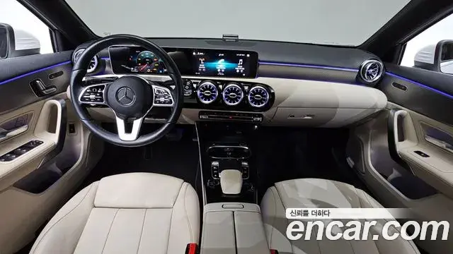 Mercedes-Benz A-Class 2020 — Фото 7/20