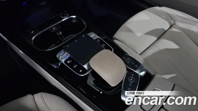 Mercedes-Benz A-Class 2020 — Фото 17/20
