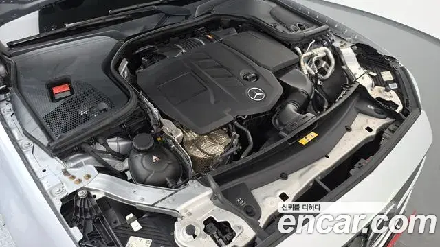 Mercedes-Benz E-Class 2021 — Фото 6/20