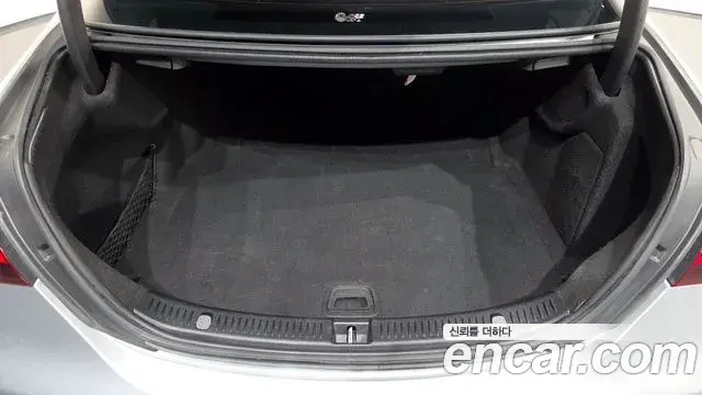 Mercedes-Benz E-Class 2021 — Фото 15/20