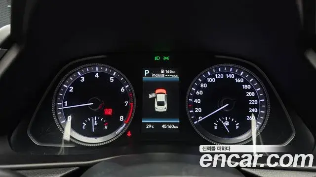 Hyundai Sonata 2021 — Фото 8/20