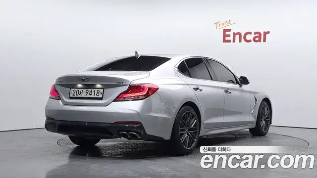 Genesis G70 2018 — Şəkil 24/31