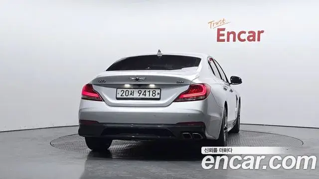 Genesis G70 2018 — Şəkil 12/31