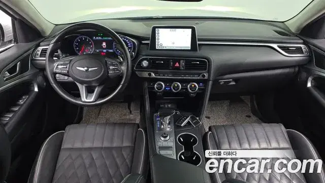 Genesis G70 2018 — Şəkil 28/31