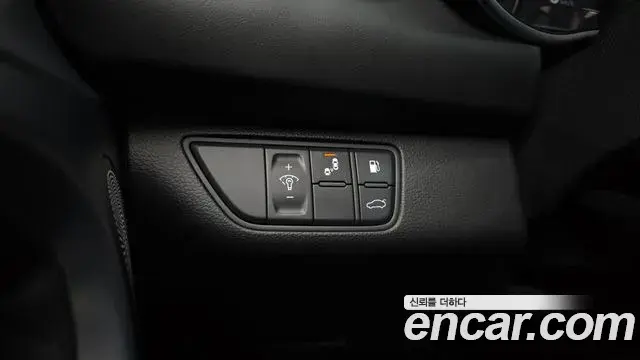 Genesis G70 2018 — Şəkil 25/31