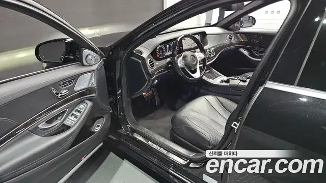 Mercedes-Benz S-Class 2018 — Фото 9/20