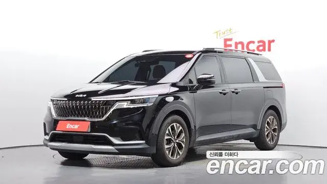 Kia Carnival 2022 — Фото 1/20