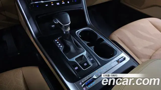 Kia Carnival 2022 — Фото 9/20
