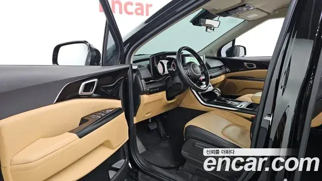 Kia Carnival 2022 — Фото 10/20