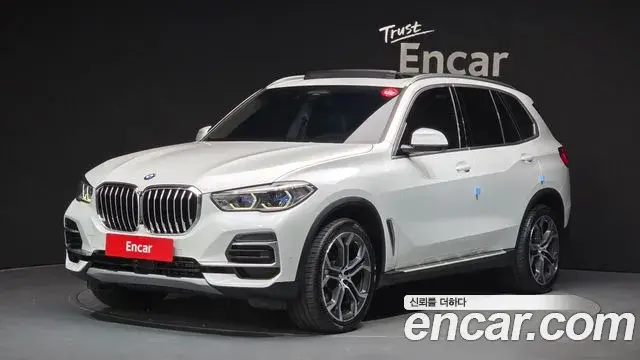 BMW X5 2023 — Фото 1/20